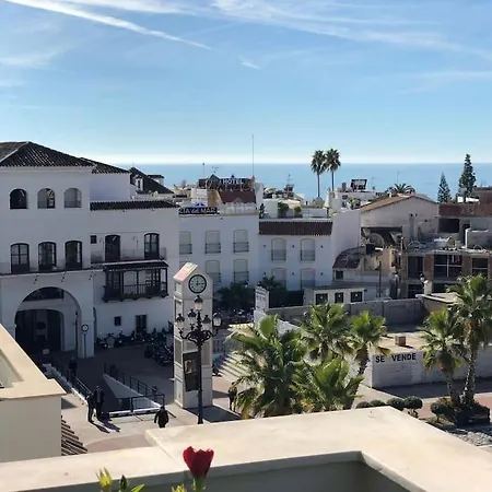 Old Town Nerja, Stunning Sea Views Нерха