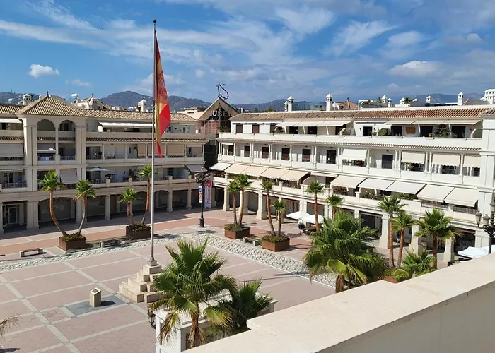Old Town Nerja, Stunning Sea Views *