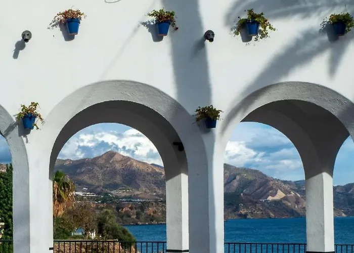 Apartman Old Town Nerja, Stunning Sea Views *