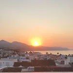 Old Town Nerja, Stunning Sea Views Апартаменти *