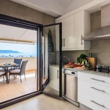 Old Town Nerja, Stunning Sea Views *